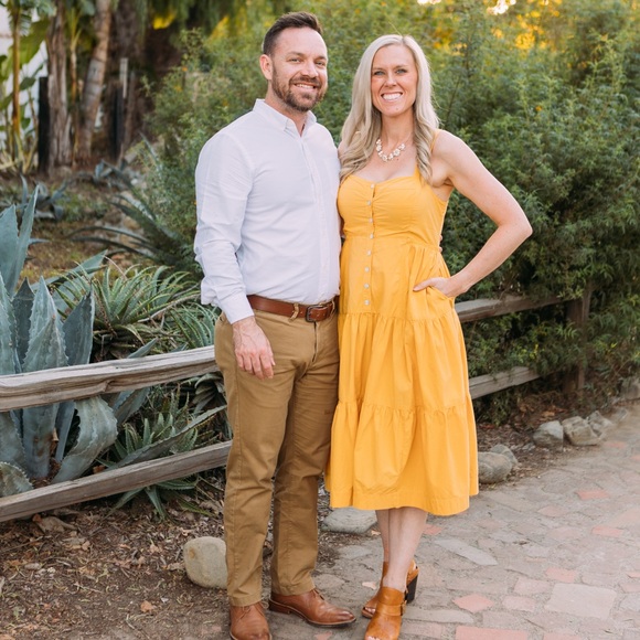 Madewell Button-Front Tiered Midi Dress in mustard yellow size 6p - Picture 5 of 11